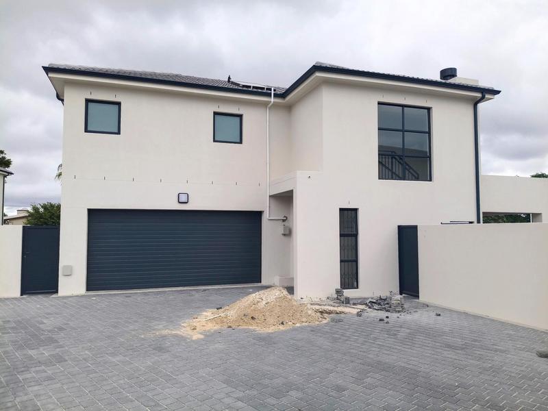 To Let 3 Bedroom Property for Rent in Eden Park Western Cape
